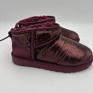 UGG Burgundy‎ Fleece-Lined Boots